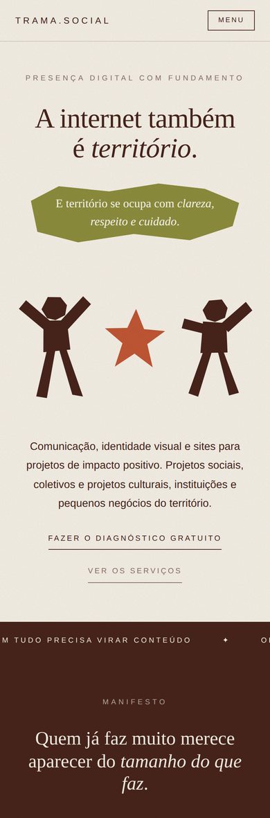 Site da TRAMA Social aberto no celular, rolando do topo até o rodapé